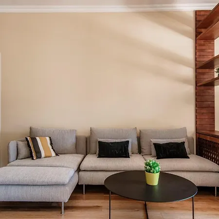 Joivy Sofia Apartment Como