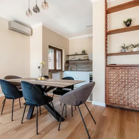 Joivy Sofia Apartment Como